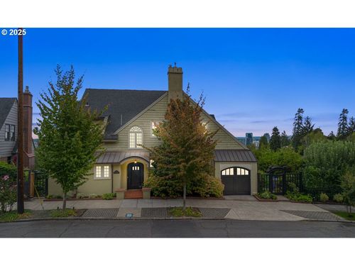 2677 Nw Westover Rd, Portland, OR, 97210-3130 | Card Image