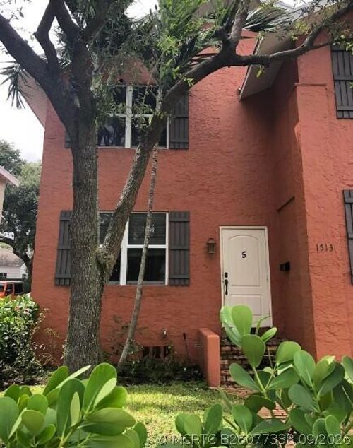 5-1513 Florida Avenue, West Palm Beach, FL, 33401 | Card Image