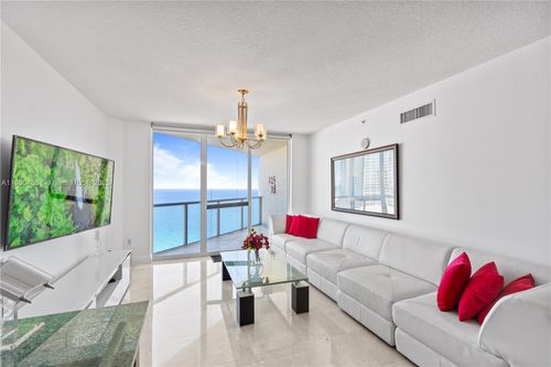 apt-3604-16699 Collins Ave, Sunny Isles Beach, FL, 33160-5423 | Card Image