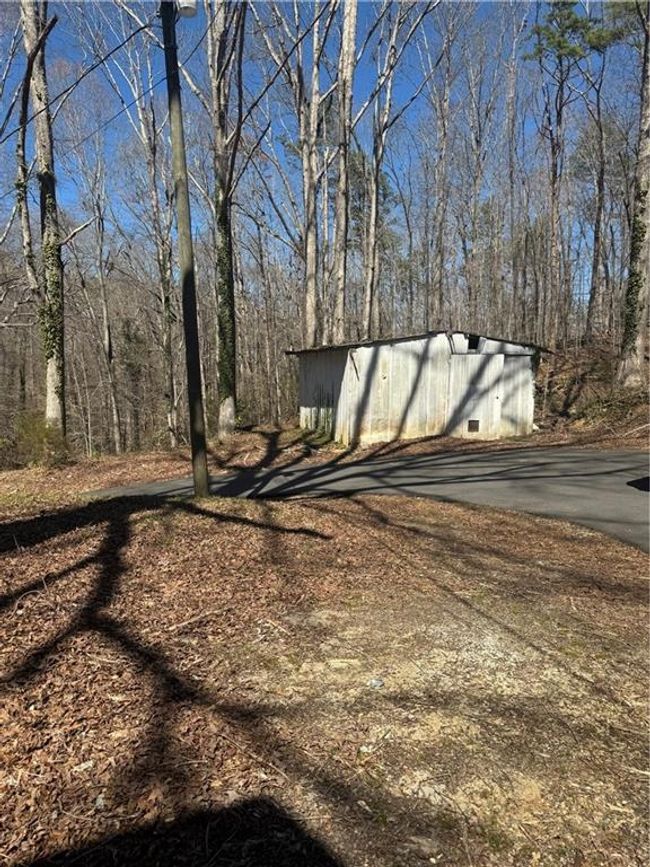 202 Henderson Falls Rd, House other with 5 bedrooms, 4 bathrooms and null parking in Toccoa GA | Image 6