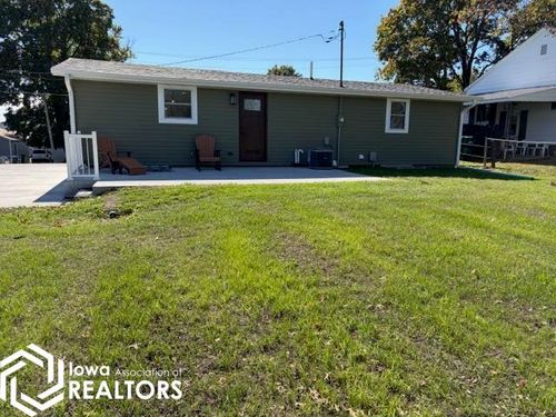 906 W Chestnut St, Bloomfield, IA, 52537-1906 | Card Image