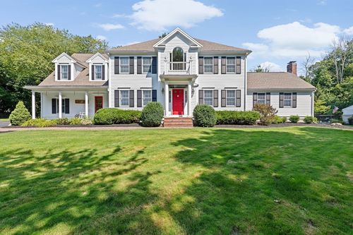 60 Old Oaken Bucket Rd, Norwell, MA, 02061-1327 | Card Image