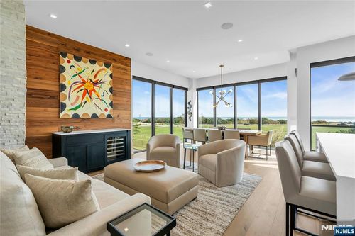 200 Ocean Ave N, Long Branch, NJ, 07740-7461 | Card Image