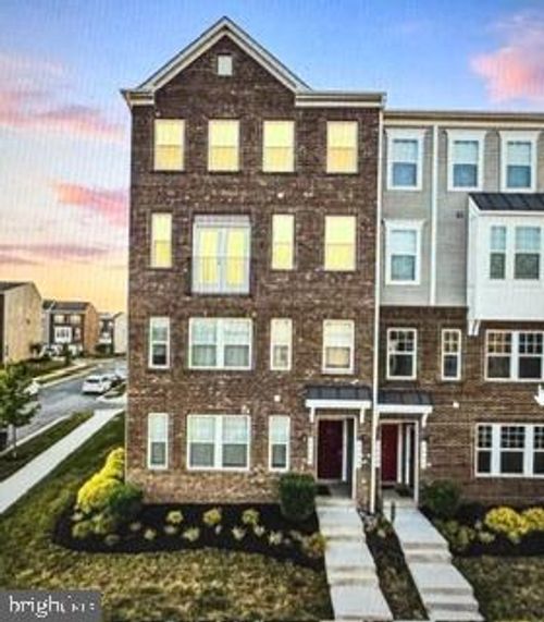 9600 Tealbriar Dr, UPPER MARLBORO, MD, 20772-3984 | Card Image