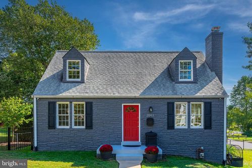 2843 Greenway Blvd, FALLS CHURCH, VA, 22042-2066 | Card Image