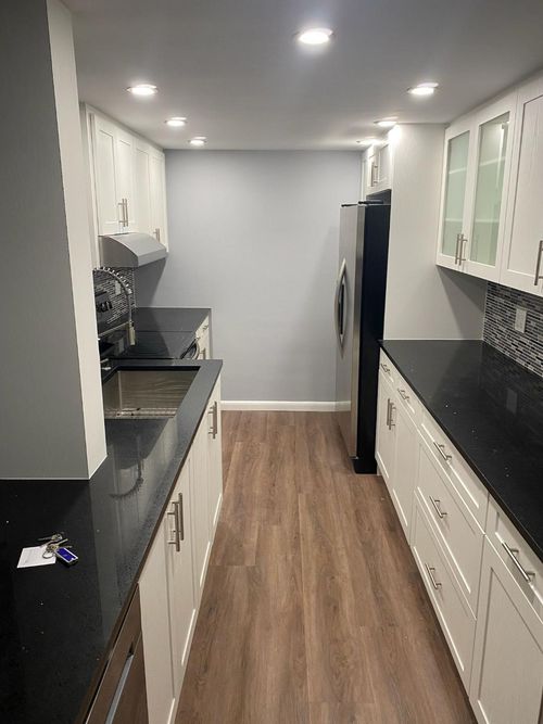 7n-6921 Environ Blvd, Lauderhill, FL, 33319-4209 | Card Image