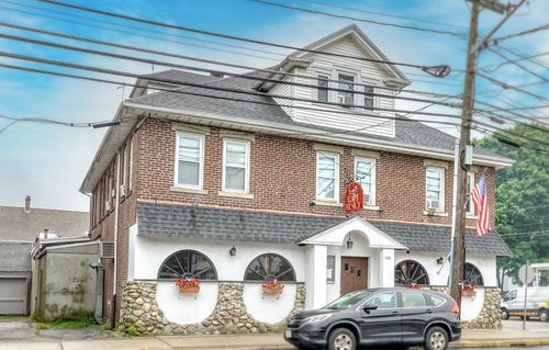 1088-1086 Washington St, Norwood, MA, 02062-4489 | Card Image