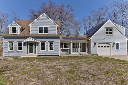 5 Shore Rd, Truro, MA, 02666-6301 | Card Image