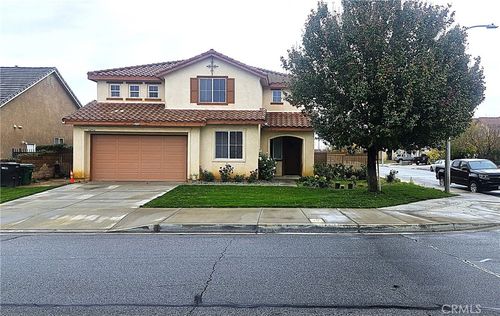 42952 59th St W, Quartz Hill, CA, 93536-5612 | Card Image