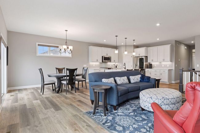 Spacious Living Room | Image 9