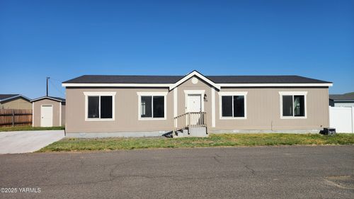 unit-31-2802 S 5th Ave, Union Gap, WA, 98903-1479 | Card Image