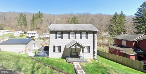 104 Douglas Ave, LONACONING, MD, 21539-1115 | Card Image