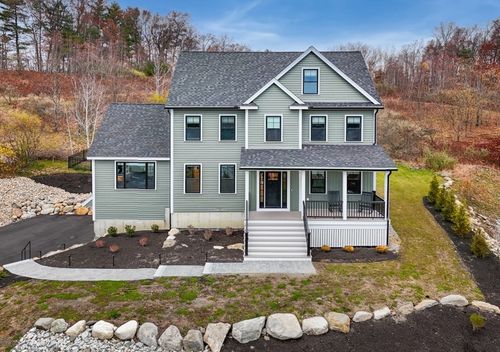 122 Seven Sister Rd, Haverhill, MA, 01830-4382 | Card Image