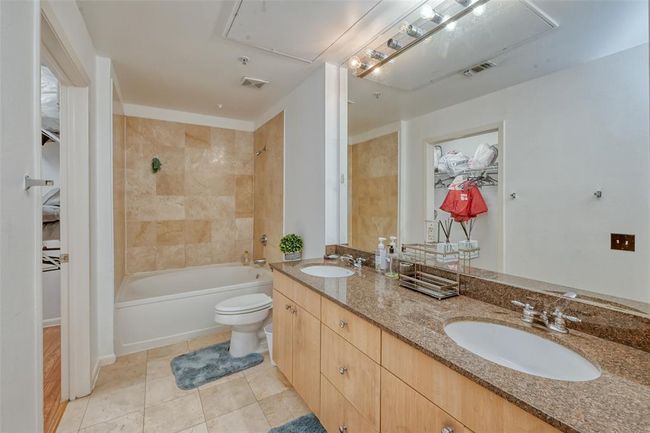 UNIT-1206 - 3505 Sage Rd, Condo with 2 bedrooms, 2 bathrooms and null parking in Houston TX | Image 40