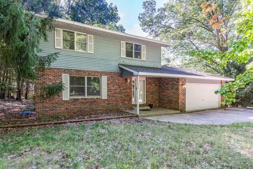 110 Carpenter Blvd, Roscommon, MI, 48653-8703 | Card Image