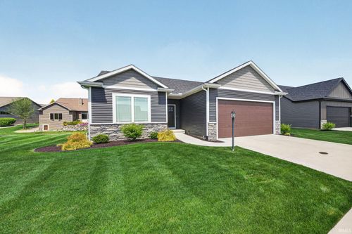 4022 Timber Ln, Elkhart, IN, 46514-8660 | Card Image