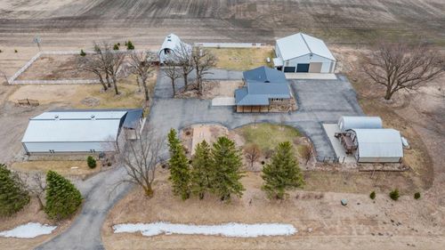 90917 240th St, Austin, MN, 55912-7374 | Card Image