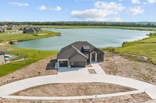 2905 Malibu, Salina, KS, 67401-6479 | Card Image