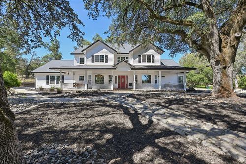 8395 Mccourtney Road, Lincoln, CA, 95648 | Card Image