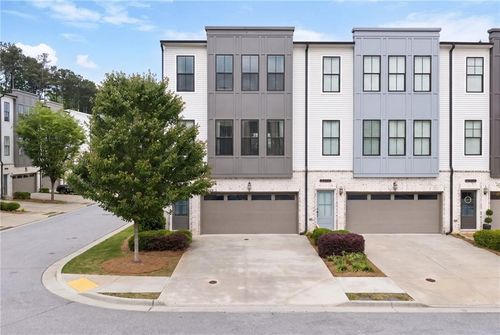 2640 Sarah Carlin Ct, Norcross, GA, 30071-8800 | Card Image