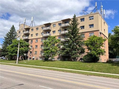 503-283 Fairway Rd N, Kitchener, ON, N2A2P1 | Card Image
