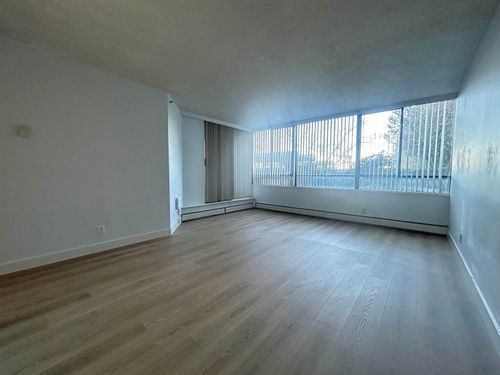 102-460 Westview St, Coquitlam, BC, V3K6C9 | Card Image
