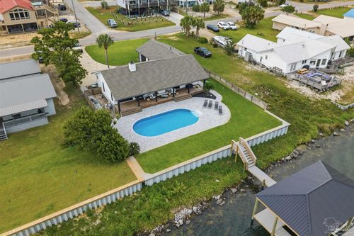 13905 Canal Dr, Pensacola, FL, 32507-8001 | Card Image