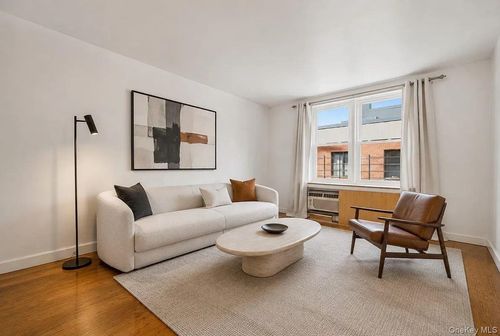6h-50-22 40th Street, New York, NY, 11104 | Card Image
