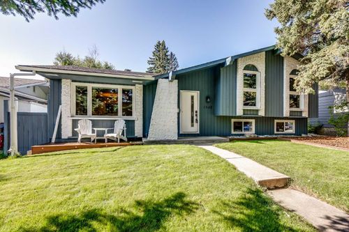 1548 Lake Twintree Way Se, Calgary, AB, T2J2X7 | Card Image