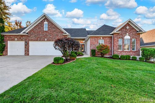 600 Sterling Terrace Dr, Saint Charles, MO, 63301-4475 | Card Image