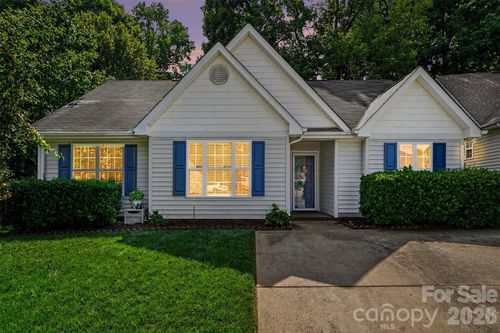 5906 Meadow Hill Dr, Charlotte, NC, 28212-4518 | Card Image