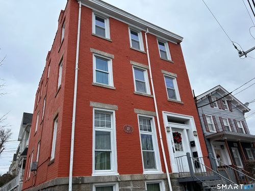 b-27 Jay Street, New London, CT, 06320 | Card Image