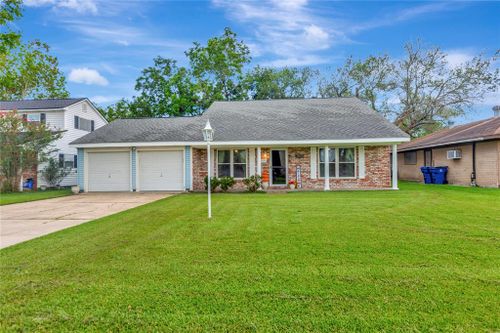 9108 Bryce Avenue, Texas City, TX, 77591 | Card Image