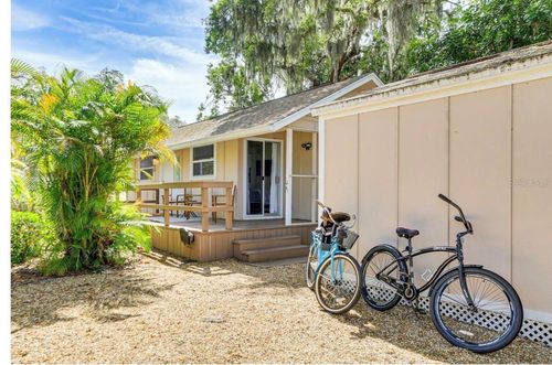 ste-b-1832 B Worrington St, SARASOTA, FL, 34231-3642 | Card Image