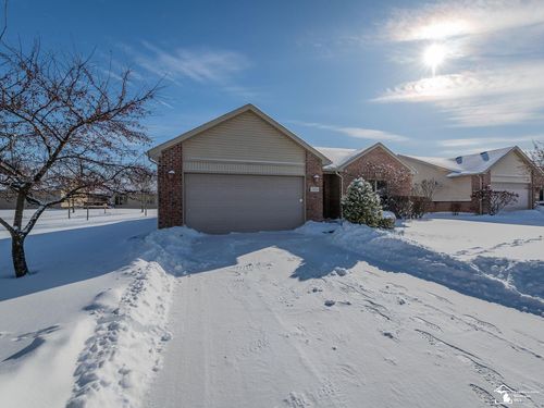 568 Rose Crest Boulevard, Frenchtown Township, MI, 48162 | Card Image