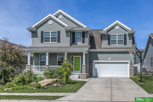 7912 S 184th Ter, Omaha, NE, 68136-6468 | Card Image