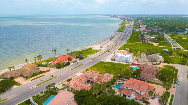 3645 Ocean Dr, Home with 0 bedrooms, 0 bathrooms and null parking in Corpus Christi TX | Image 18
