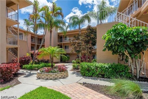 201-1075 Foxfire Ln, NAPLES, FL, 34104-4949 | Card Image
