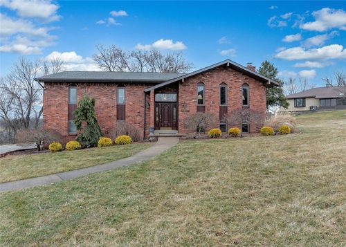 1267 Fall Ln, North Huntingdon, PA, 15642-1093 | Card Image