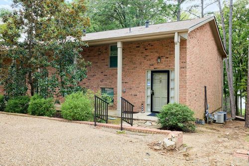 25-651 Peninsula Dr, Hot Springs, AR, 71901-8704 | Card Image