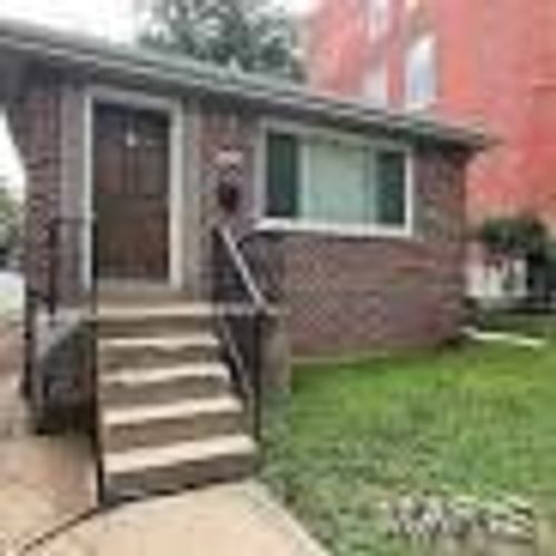 3627 Ohio Ave, Saint Louis, MO, 63118-3915 | Card Image