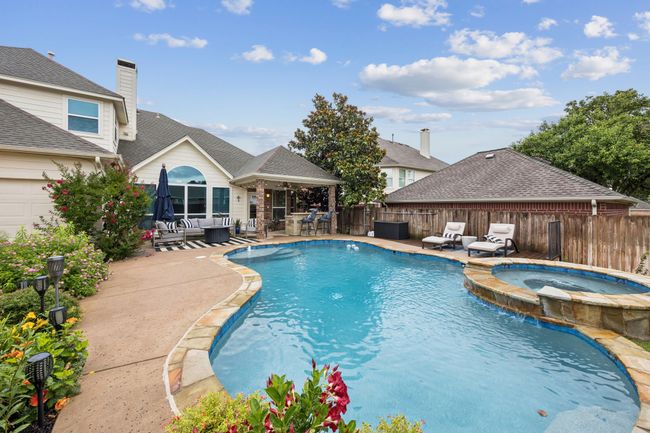 1608 Highland Oaks Dr, House other with 4 bedrooms, 3 bathrooms and null parking in Keller TX | Image 32