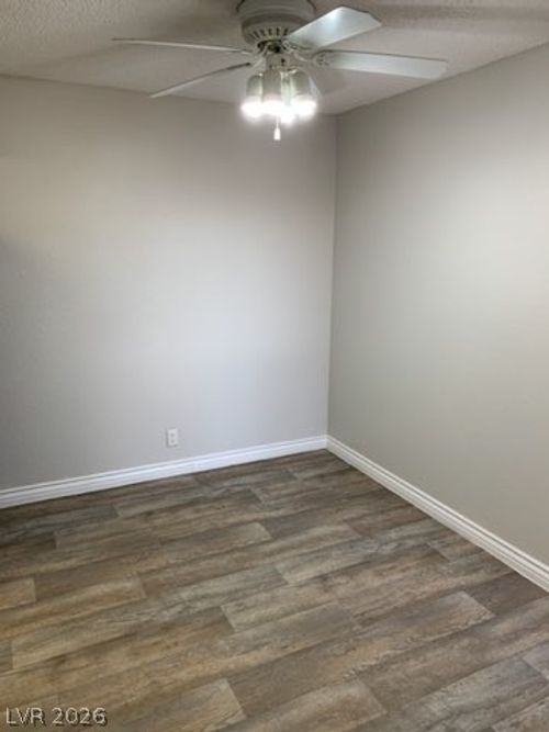 2037-3151 Soaring Gulls Dr, Las Vegas, NV, 89128-7036 | Card Image