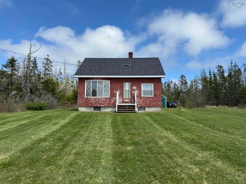 202 Fleet Settlement Rd, Moser River, NS, B0J2K0 | Card Image
