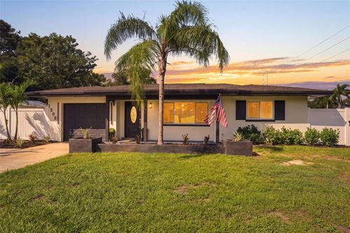 1300 S Hillcrest Ave, CLEARWATER, FL, 33756-3544 | Card Image