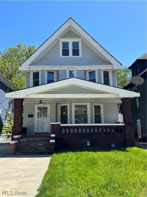 9508 Empire Ave, Cleveland, OH, 44108-2818 | Card Image