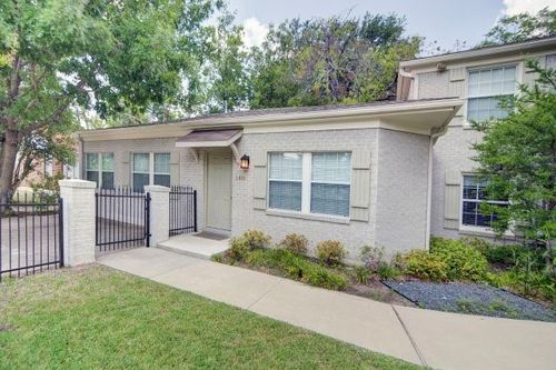 5-2800 Parmer Ave, Fort Worth, TX, 76109-1711 | Card Image