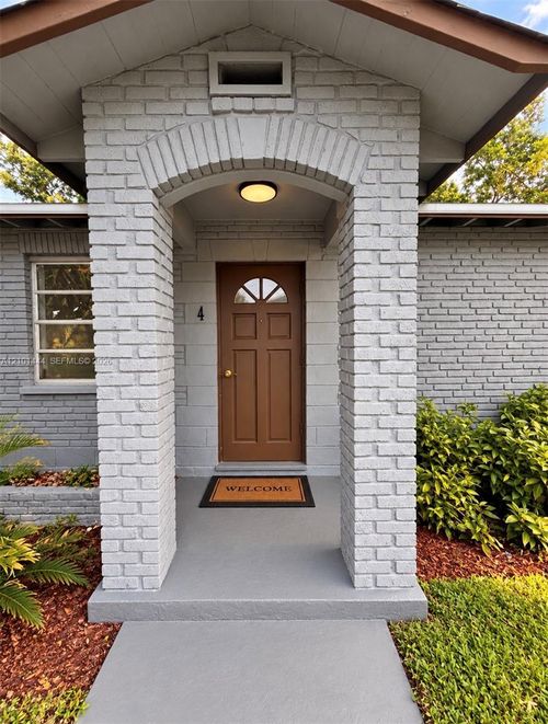4-401 Nw 43rd Ct, Oakland Park, FL, 33309-4867 | Card Image