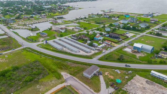 Clean aerial view outlines the well-planned roadways around the property, offering easy navigation and a sense of organized community. | Image 40