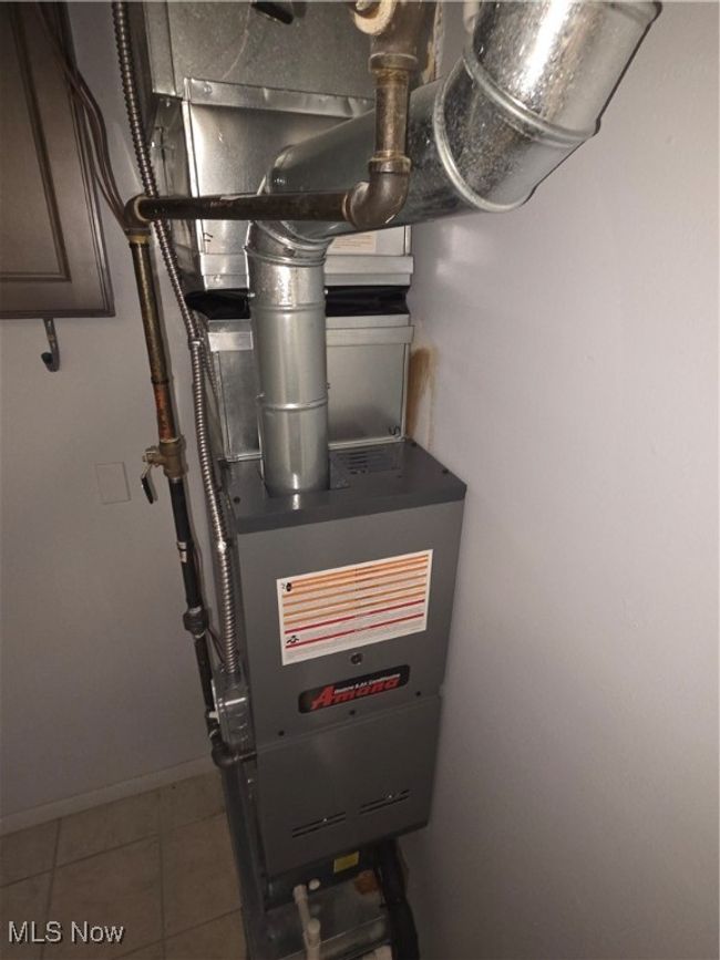 View of utility room | Image 27